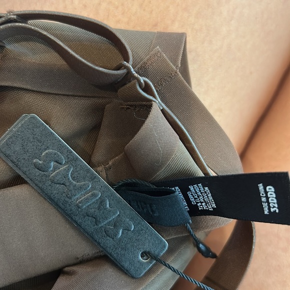 SKIMS Brown Underwire Bra 32DDD - Picture 3 of 5